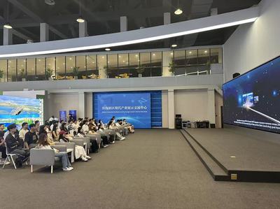 選擇濱城 扎根濱城 遼寧石油化工大學(xué)“學(xué)子濱城工業(yè)行”走進(jìn)邁科機(jī)械