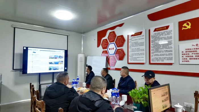 深化交流，共促發(fā)展 毛氏企業(yè)聯(lián)合會(huì)毛中吾會(huì)長一行蒞臨湖南邁科機(jī)械考察指導(dǎo)